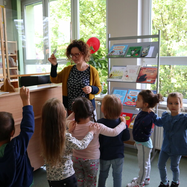 Misie z Przedszkola Publicznego nr 3 w bibliotece
