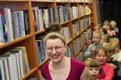 6-latki z PPnr 2 w bibliotece