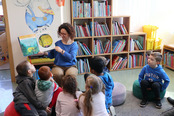Dzieci z PP nr4 w bibliotece